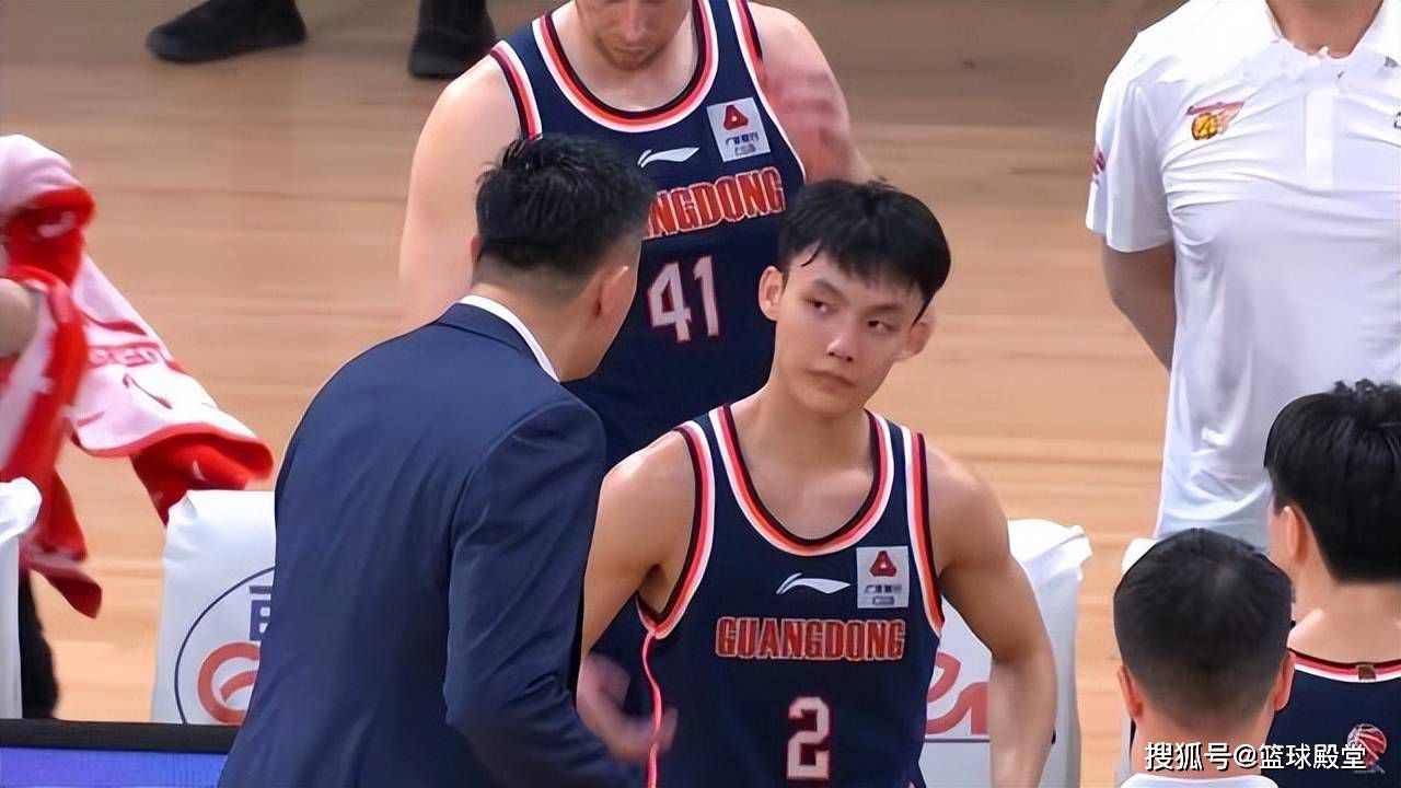 最终比分1-0。